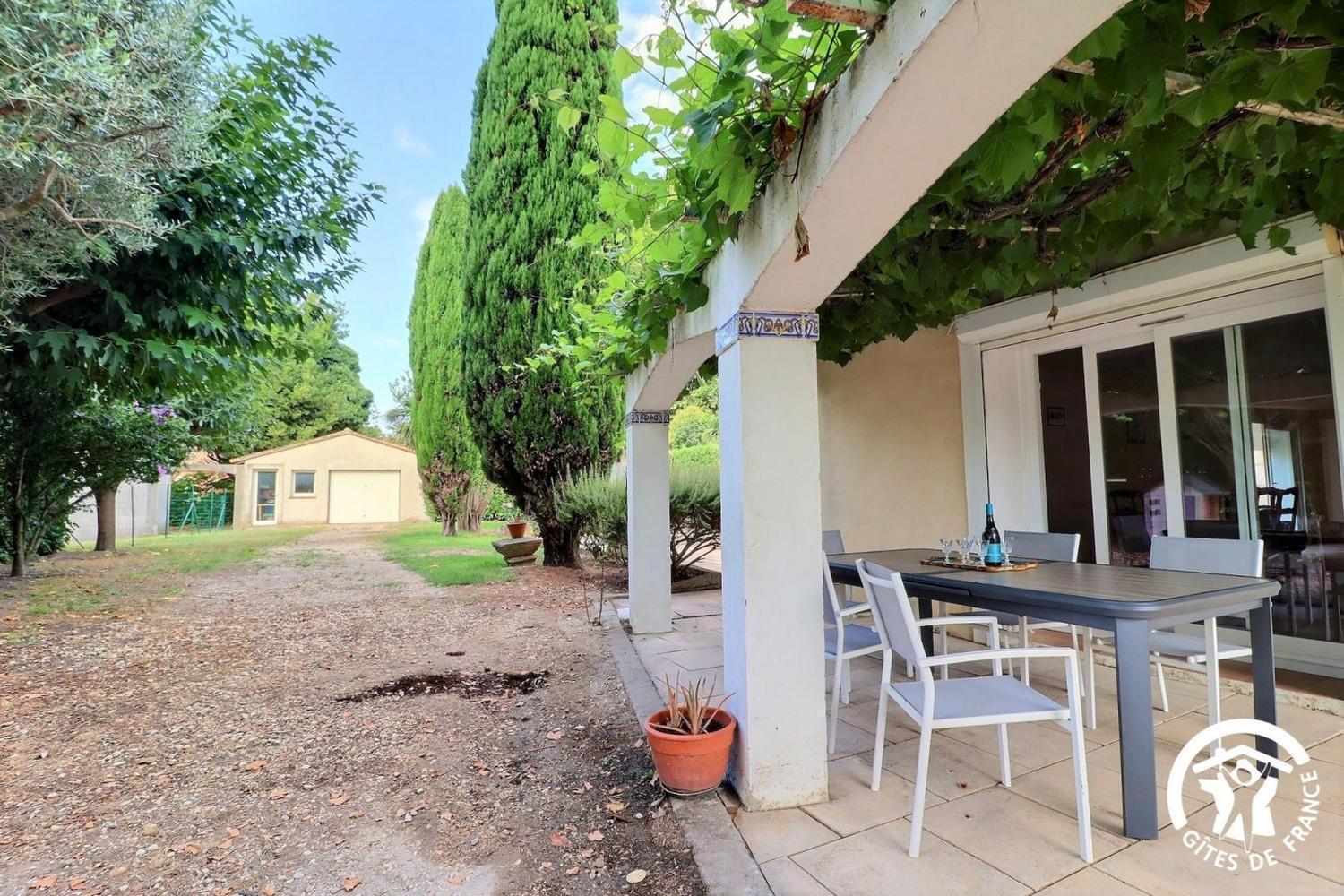 Villa Mariella Arles Eksteriør bilde