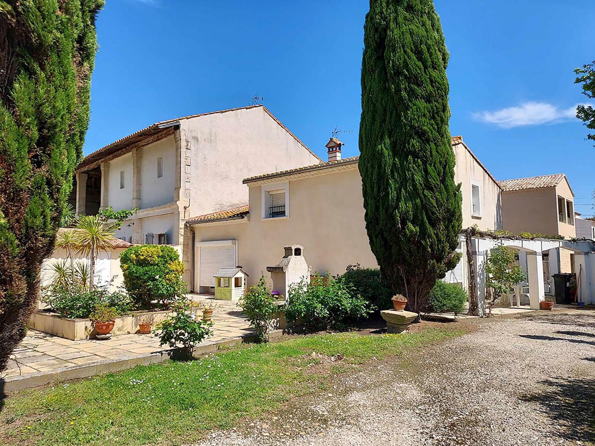 Villa Mariella Arles Eksteriør bilde